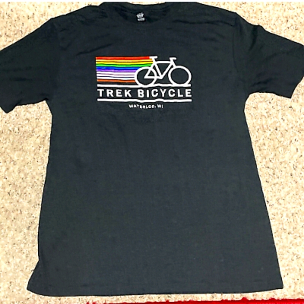 2022 Limited Edition Trek Pride T-Shirt